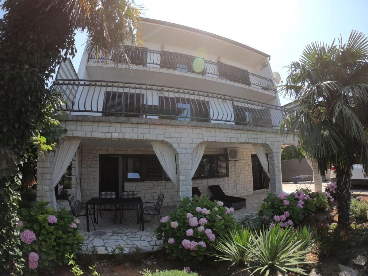 Apartments Gorana Crikvenica Exterior foto